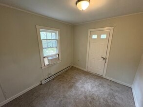 2 Seawanhaka Ave in Nesconset, NY - Building Photo - Building Photo