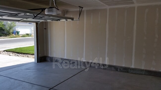34 E 300 N in Orem, UT - Building Photo - Building Photo