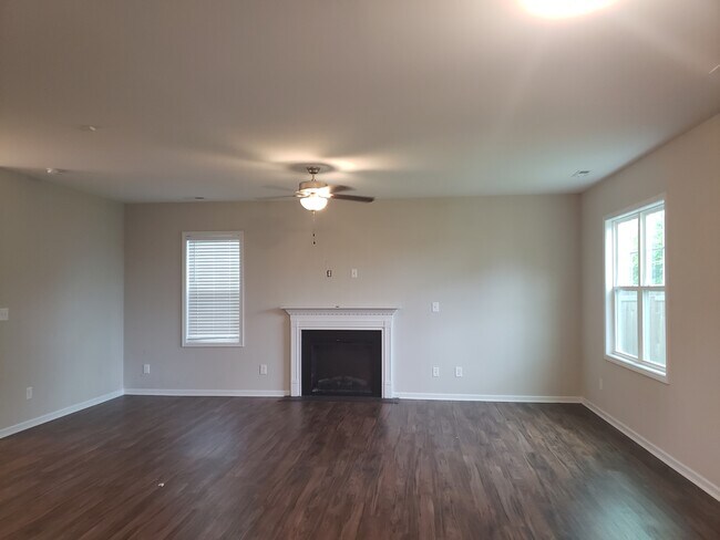 169 Chatfield Dr. in Raeford, NC - Building Photo - Building Photo