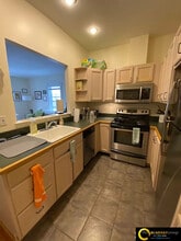 17 Centre St, Unit 2F in Cambridge, MA - Building Photo - Building Photo