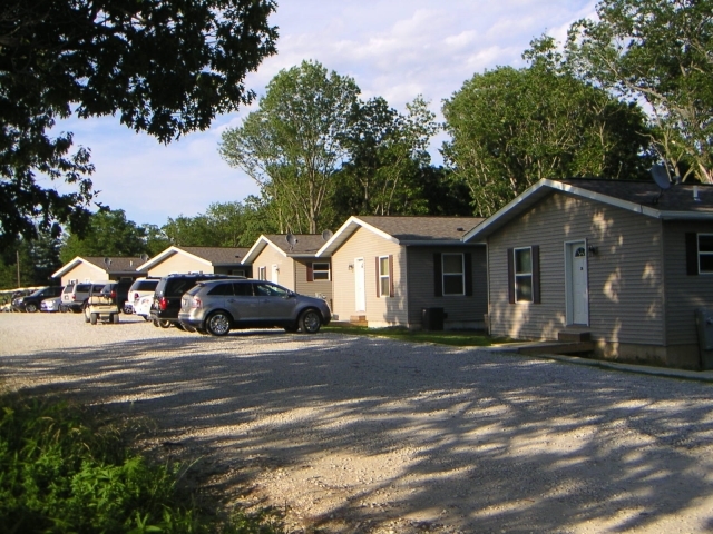 1845 N County Road 760 in Nauvoo, IL - Foto de edificio