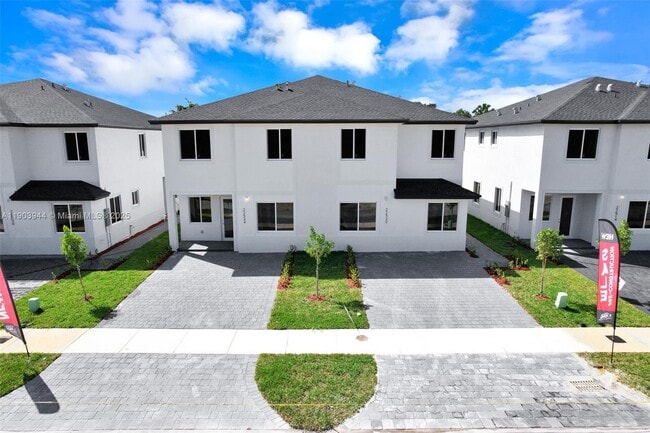 property at 22555 SW 125th Ave