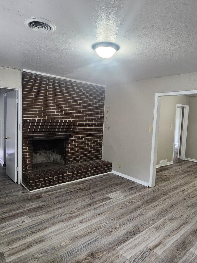 3645 Brompton Rd in Memphis, TN - Building Photo - Building Photo