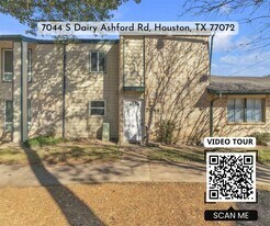7044 S Dairy Ashford Rd in Houston, TX - Building Photo