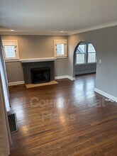 310 E 70th Terrace in Kansas City, MO - Building Photo - Building Photo