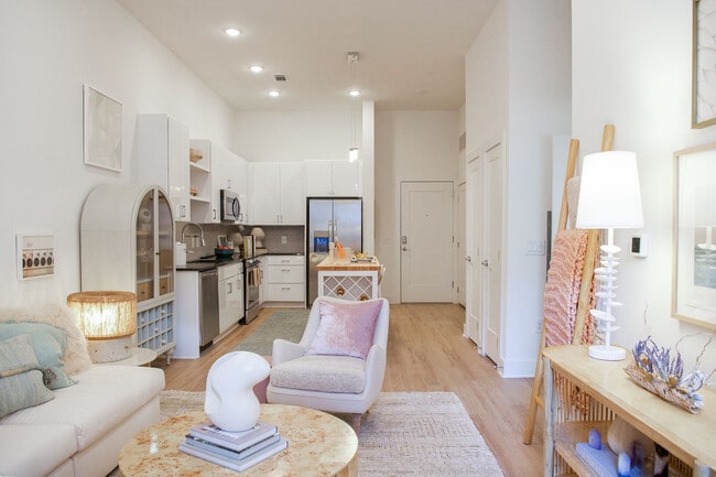Ello House in Charlotte, NC - Building Photo - Building Photo
