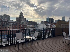 102 Church St in Philadelphia, PA - Building Photo