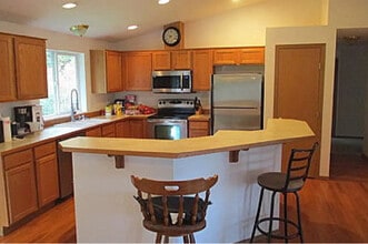 1200 E Libby Rd in Shelton, WA - Building Photo - Building Photo