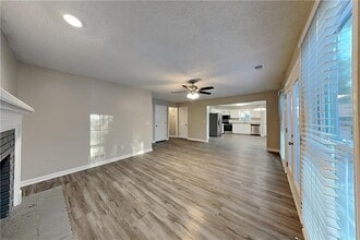 4203 E Emerald Dr NW in Kennesaw, GA - Building Photo - Building Photo