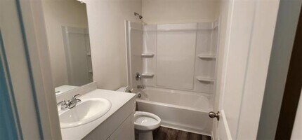 2017 Mdw Pk Dr in Melissa, TX - Foto de edificio - Building Photo