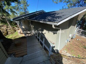 475 S Lower Crystal Bay Rd in Post Falls, ID - Building Photo - Building Photo