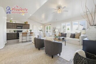 12794 Conner St in Caldwell, ID - Building Photo - Building Photo
