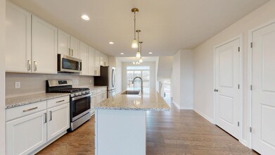 2723 Bristol Rdg Dr in Ann Arbor, MI - Building Photo - Building Photo