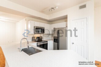 2320 Gracy Farms Ln in Austin, TX - Building Photo - Building Photo