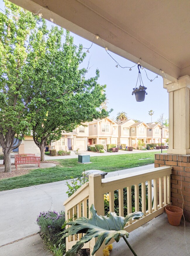 1 Metro Ln in Sacramento, CA - Building Photo - Building Photo