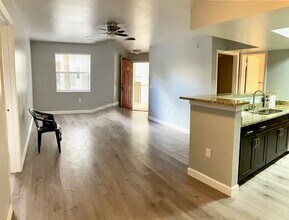 3032 Parkway Blvd in Kissimmee, FL - Building Photo - Building Photo