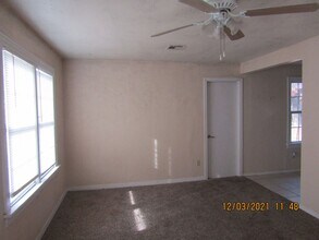 2209 NW Crosby Ave in Lawton, OK - Building Photo - Building Photo