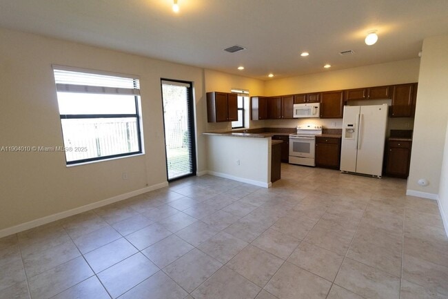 11765 SW 238th St in Homestead, FL - Building Photo - Building Photo