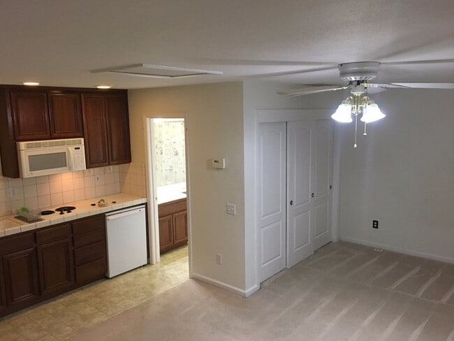 property at 177 W Springer Dr