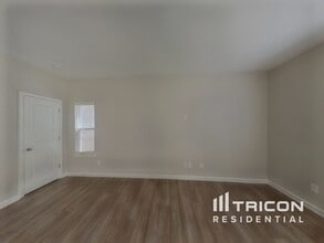 200 Spring Knoll Dr in Charlotte, NC - Building Photo - Building Photo