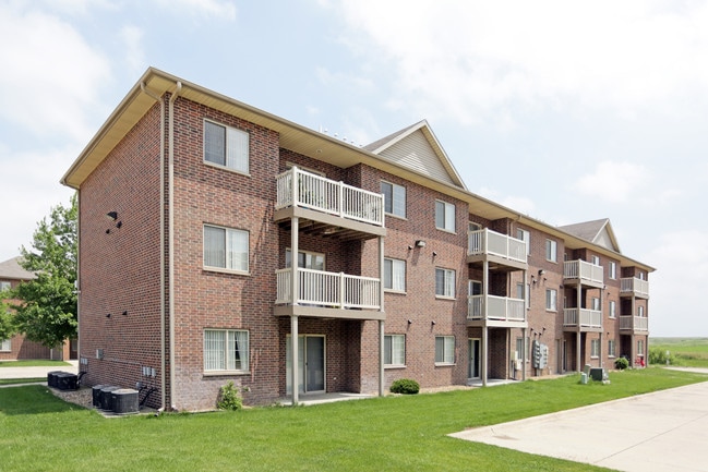 Elevate Apartments at Hawkeye - Student Housing