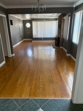 10715 Helendale Ave in Los Angeles, CA - Building Photo - Building Photo