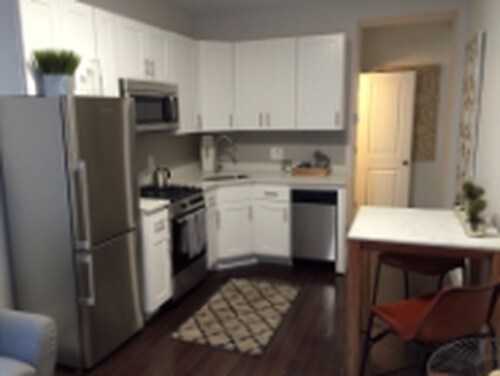 32 Clearway St-Unit -2 in Boston, MA - Building Photo