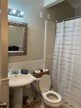 5515 N Syracuse St in Portland, OR - Foto de edificio - Building Photo