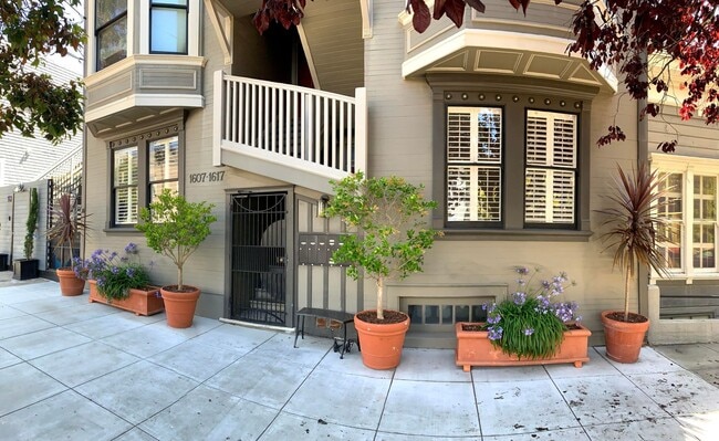 1613 Noe St in San Francisco, CA - Building Photo - Building Photo