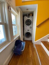 22 Milton St in Somerville, MA - Foto de edificio - Building Photo