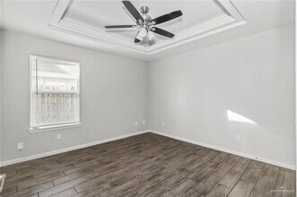 2017 Stardust Ln, Unit 2 in Edinburg, TX - Building Photo - Building Photo