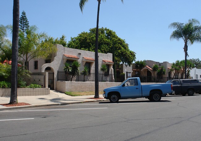 2926-2928 Juniper St in San Diego, CA - Building Photo - Building Photo