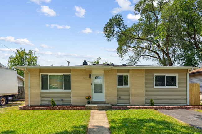 15434 Dorchester Ave in Dolton, IL - Foto de edificio - Building Photo