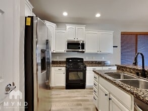 19075 E Pelican Dr in Queen Creek, AZ - Building Photo - Building Photo