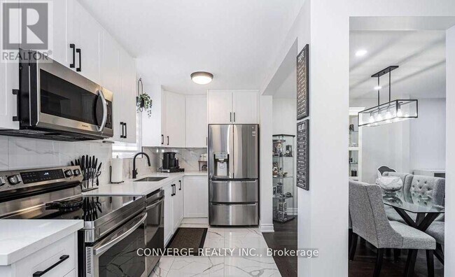 property at 39 Greenwood Crescent