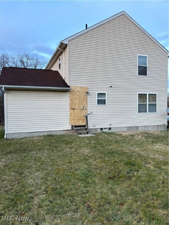 905 Hawthorne St in Youngstown, OH - Building Photo - Building Photo