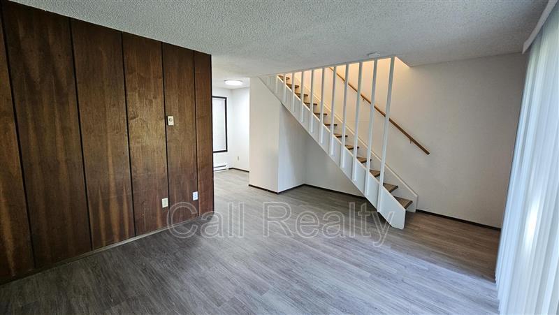 11509 E Mission Ave in Spokane Valley, WA - Building Photo