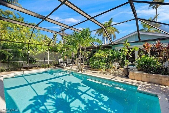 property at 792 108th Ave N