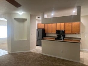 4477 Marsalis Ct in Spring Hill, FL - Foto de edificio - Building Photo