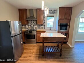 1810 S Palm Ave in Palatka, FL - Building Photo - Building Photo