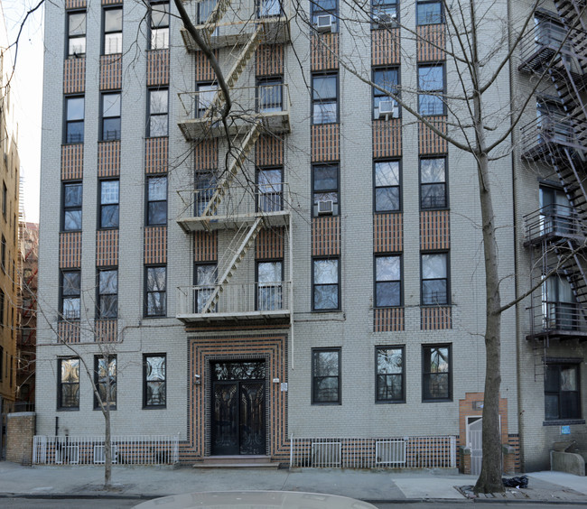 55 W Mosholu Pky N in Bronx, NY - Building Photo - Building Photo