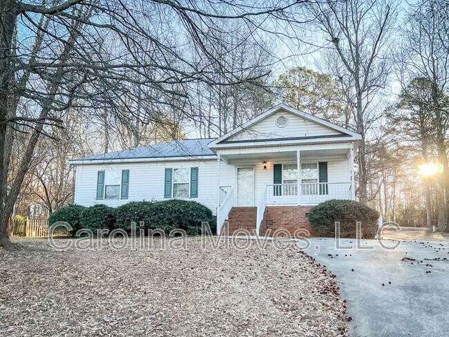 54 Charterhouse Ave in Piedmont, SC - Building Photo - Building Photo