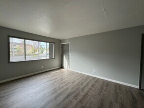 El-Ti-Kee in Portland, OR - Building Photo - Interior Photo