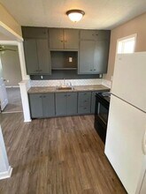 114 E Russell St in Goodman, MO - Building Photo - Building Photo