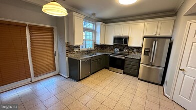 6735 Stone Maple Terrace in Centreville, VA - Building Photo - Building Photo