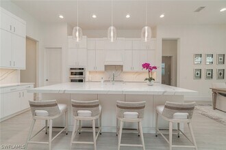 8900 Nevis Wy in Naples, FL - Building Photo - Building Photo