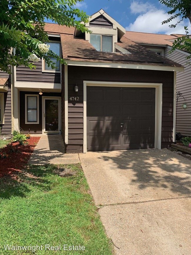 4742 Eldon Ct Rentals in Virginia Beach, VA