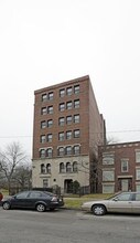 The Lake Edge in Chicago, IL - Foto de edificio - Building Photo