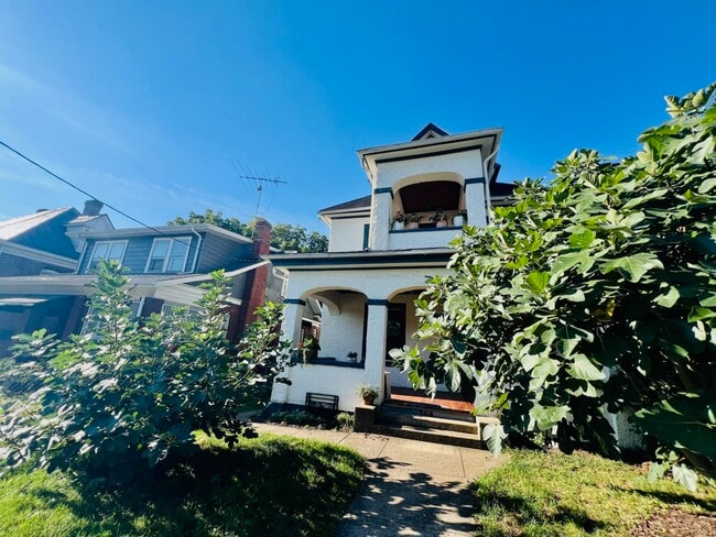 property at 358 Allison Ave SW