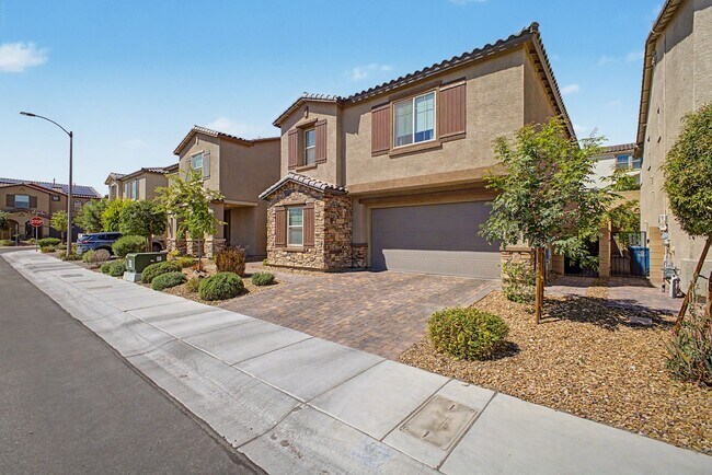 8137 Skye Plum St in Las Vegas, NV - Building Photo - Building Photo
